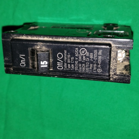 Eaton Cutler Hammer 15 AMP Circuit Breaker BR115 - Picture 3 of 3